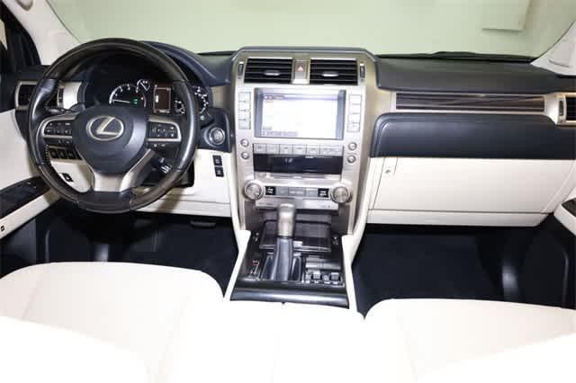 used 2020 Lexus GX 460 car, priced at $33,200