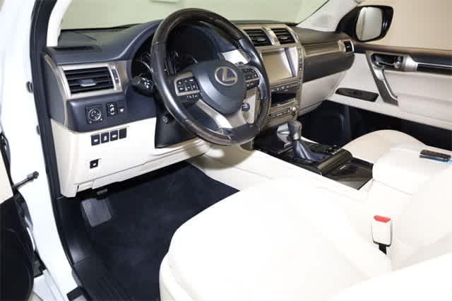 used 2020 Lexus GX 460 car, priced at $33,200