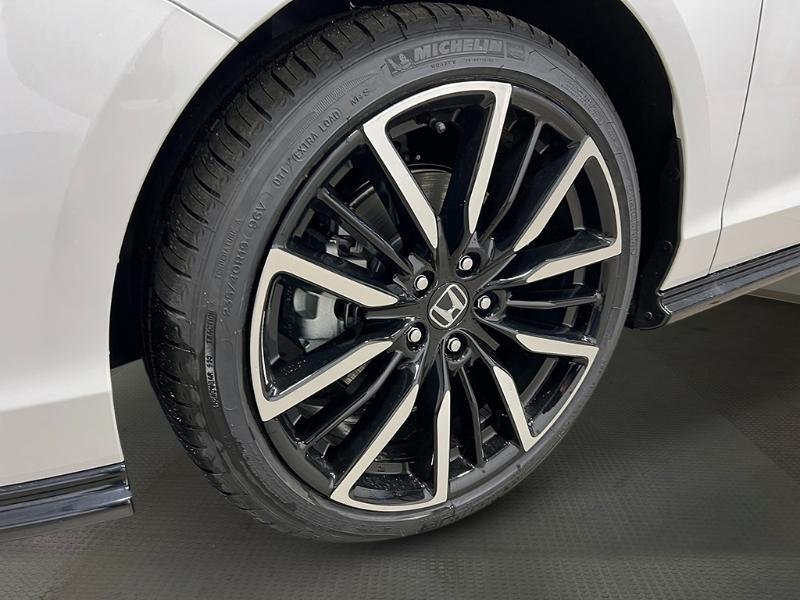new 2025 Honda Accord car, priced at $40,905