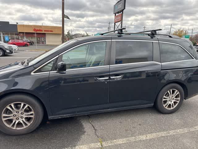 used 2013 Honda Odyssey car, priced at $10,999