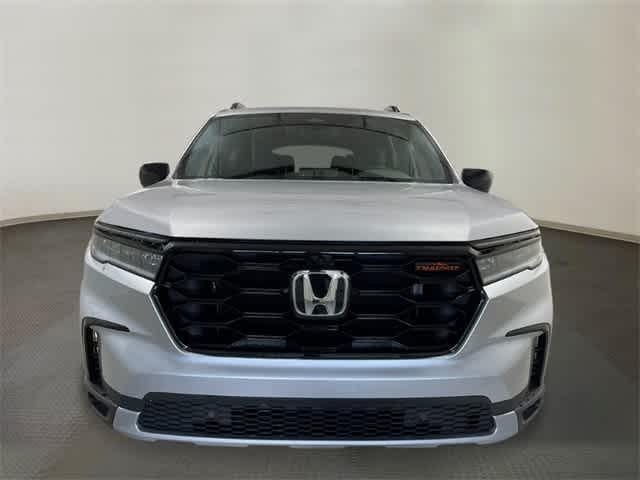 new 2025 Honda Pilot car, priced at $50,850