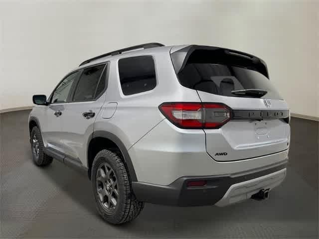 new 2025 Honda Pilot car, priced at $50,850