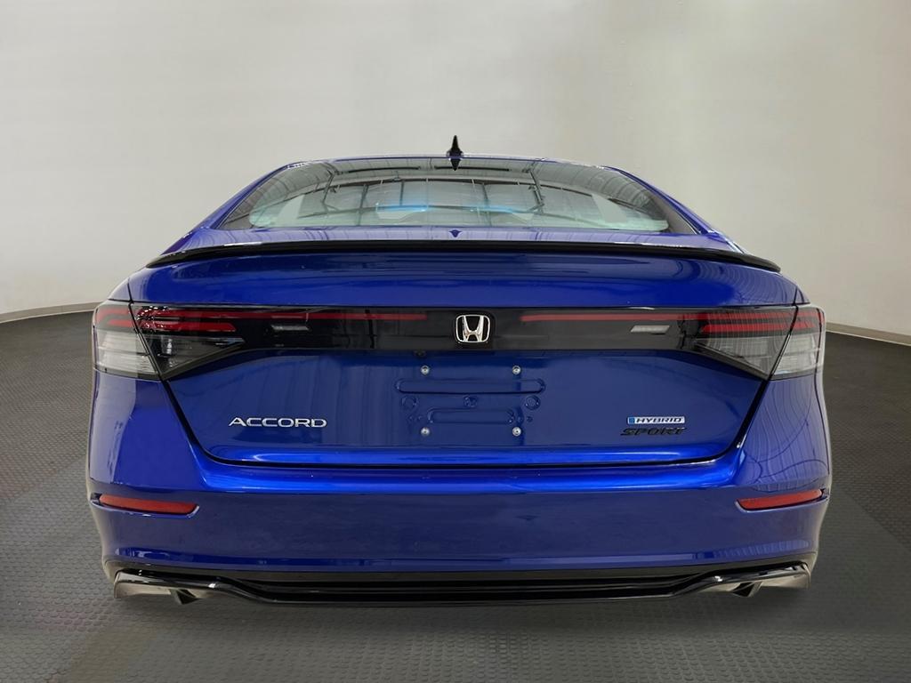 new 2024 Honda Accord Hybrid car