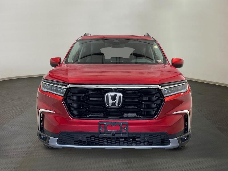 new 2025 Honda Pilot car, priced at $54,475