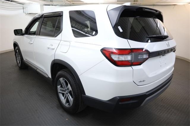 used 2023 Honda Pilot car, priced at $36,274
