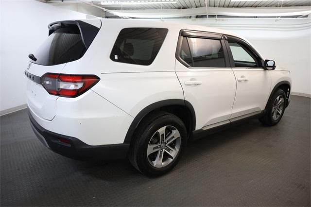 used 2023 Honda Pilot car, priced at $36,274