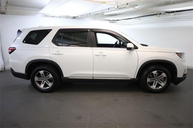 used 2023 Honda Pilot car, priced at $36,274