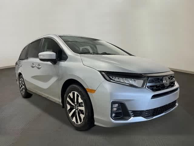 new 2026 Honda Odyssey car, priced at $44,290