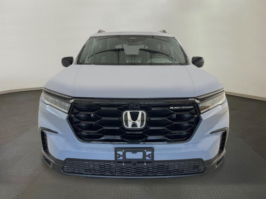 new 2025 Honda Pilot car, priced at $56,485