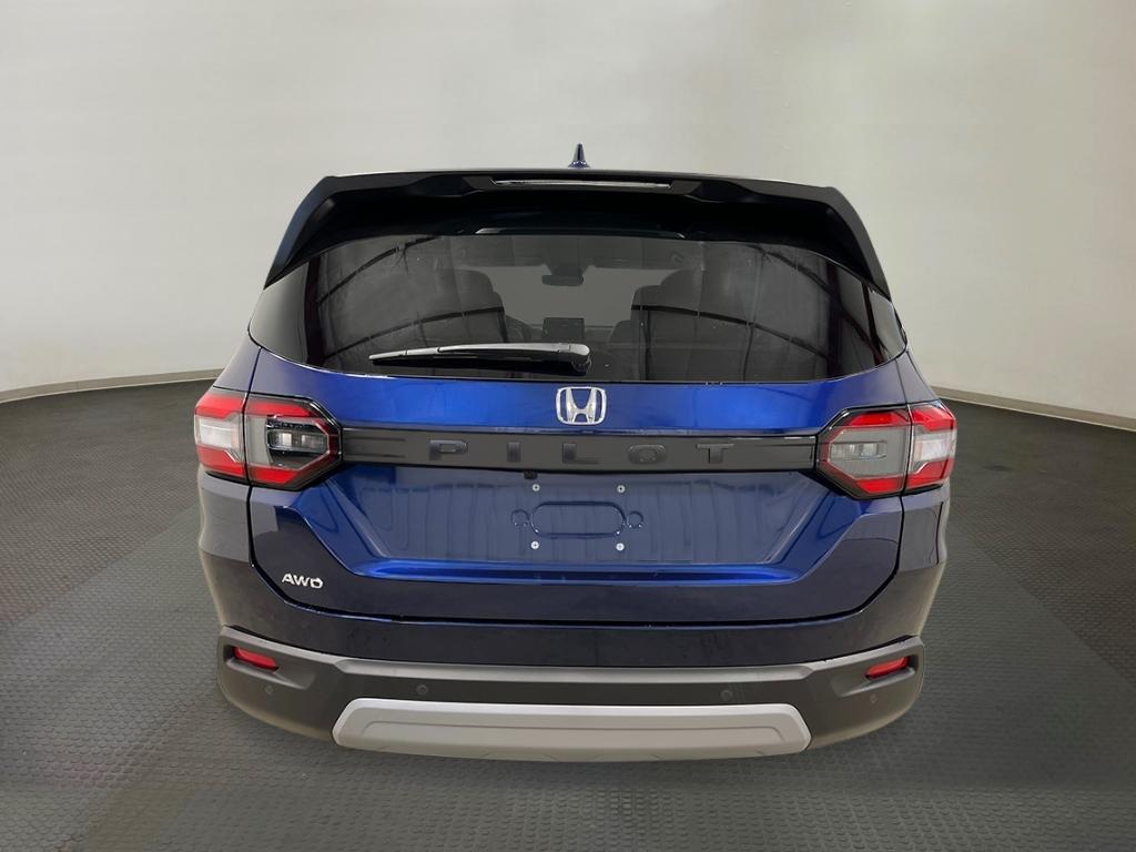 new 2025 Honda Pilot car, priced at $47,050