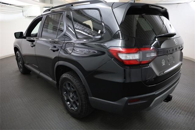 used 2023 Honda Pilot car, priced at $41,986