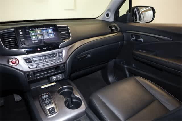 used 2022 Honda Pilot car, priced at $30,386
