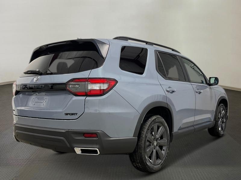 new 2025 Honda Pilot car, priced at $44,205
