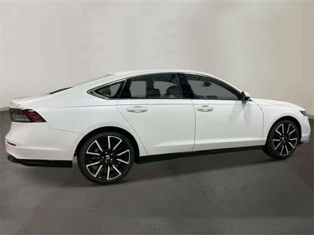 new 2024 Honda Accord Hybrid car, priced at $40,440