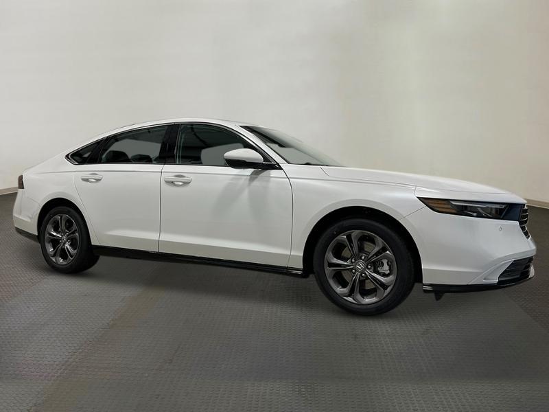 new 2025 Honda Accord car, priced at $36,545