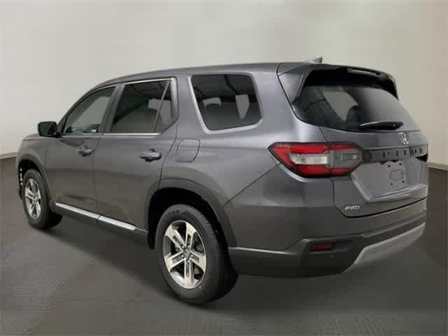 new 2025 Honda Pilot car, priced at $47,050