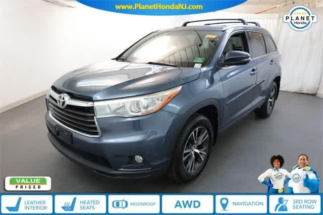 used 2016 Toyota Highlander car, priced at $19,518