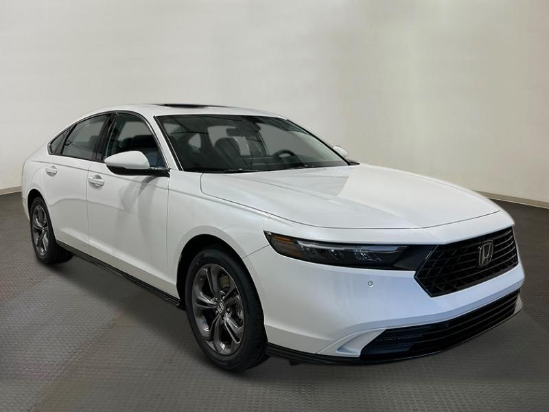 new 2025 Honda Accord car, priced at $36,545