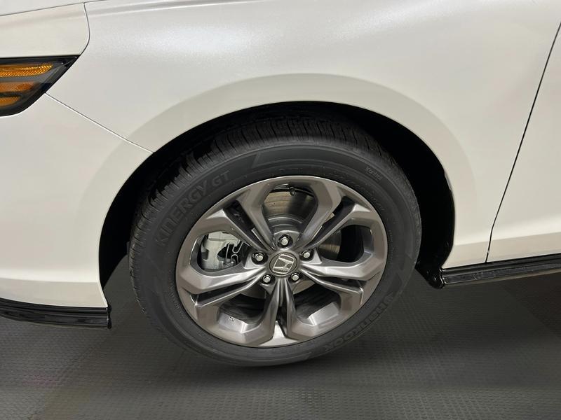 new 2025 Honda Accord car, priced at $36,545