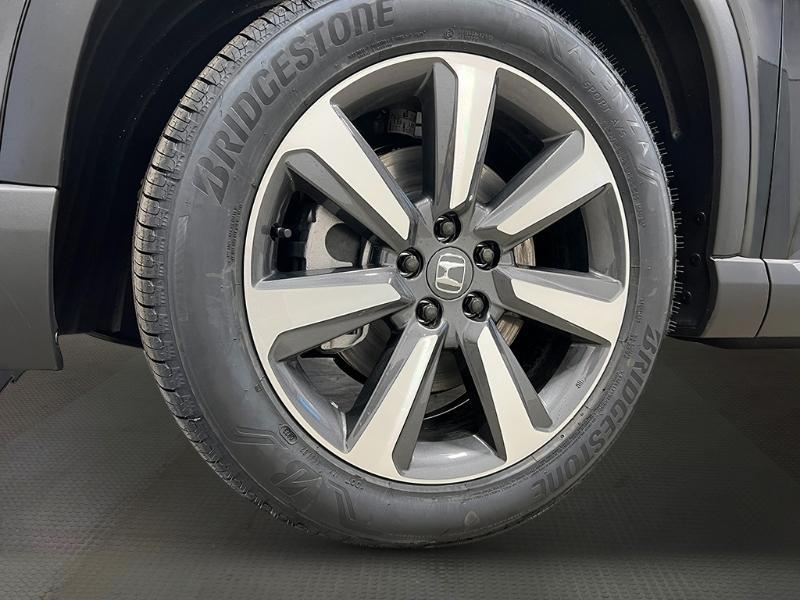 new 2025 Honda Pilot car, priced at $54,530