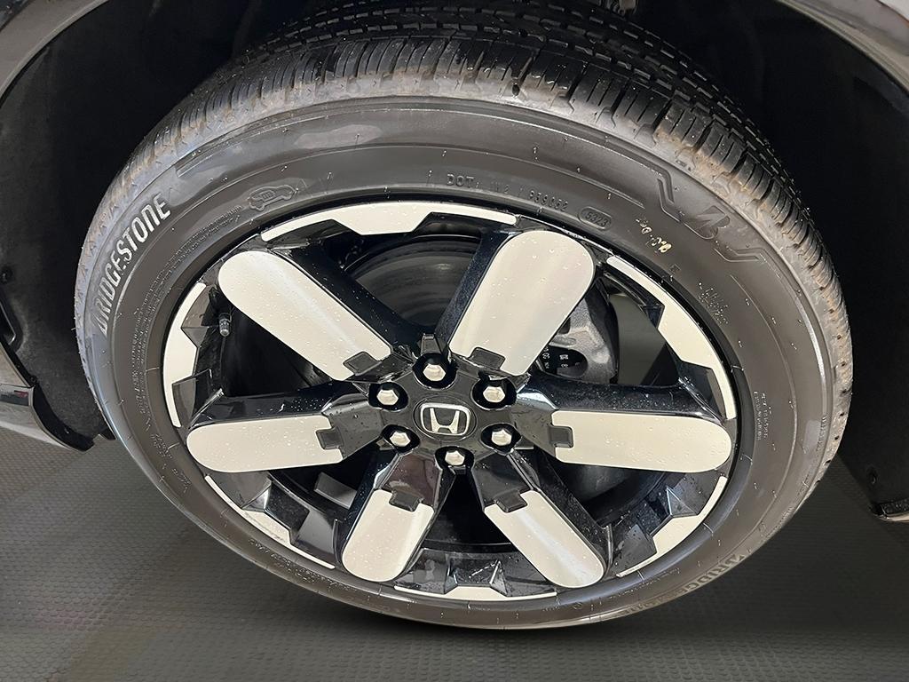 new 2025 Honda Prologue car, priced at $59,805