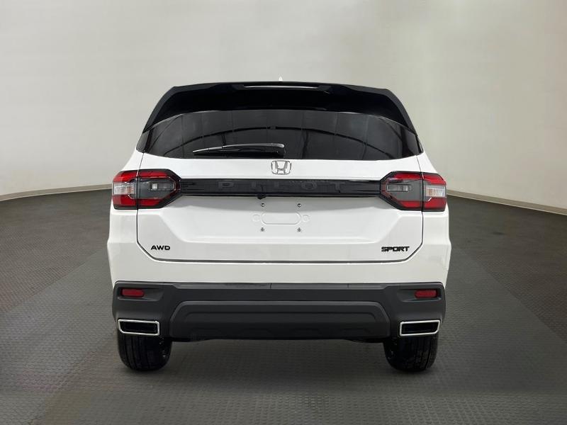 new 2025 Honda Pilot car, priced at $44,205