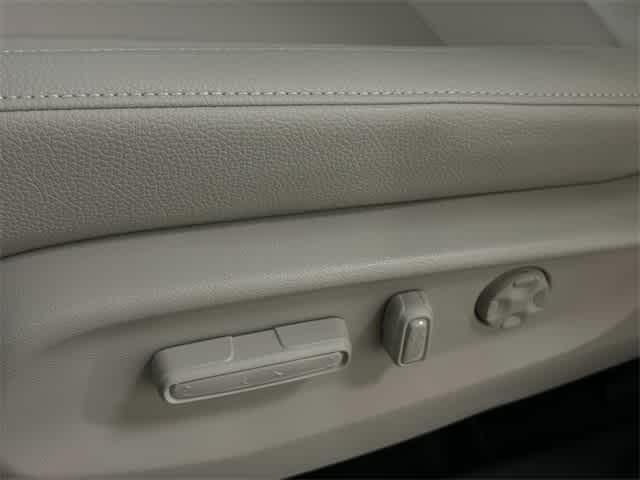 new 2025 Honda Odyssey car, priced at $44,265