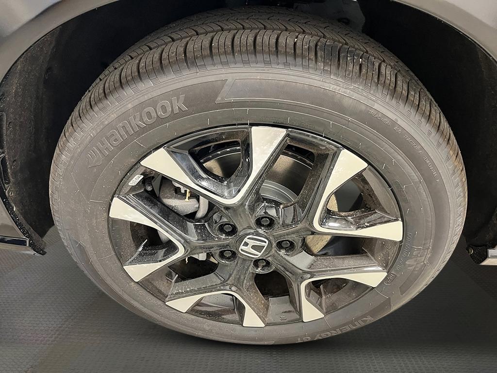 new 2026 Honda HR-V car, priced at $33,455