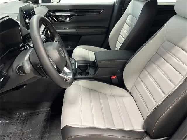 new 2026 Honda CR-V Hybrid car, priced at $43,645