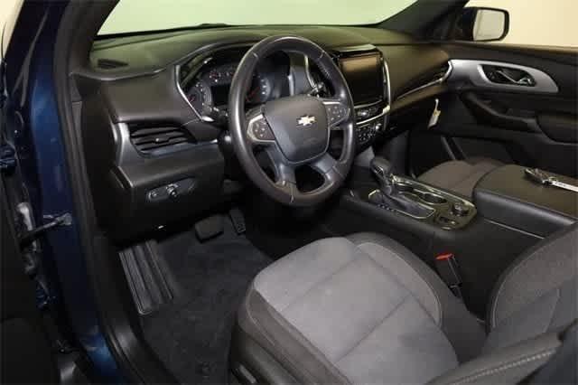 used 2022 Chevrolet Traverse car, priced at $25,969