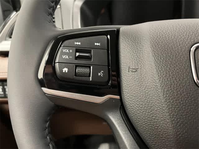 new 2025 Honda Odyssey car, priced at $48,815