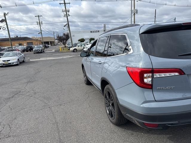 used 2022 Honda Pilot car, priced at $35,228