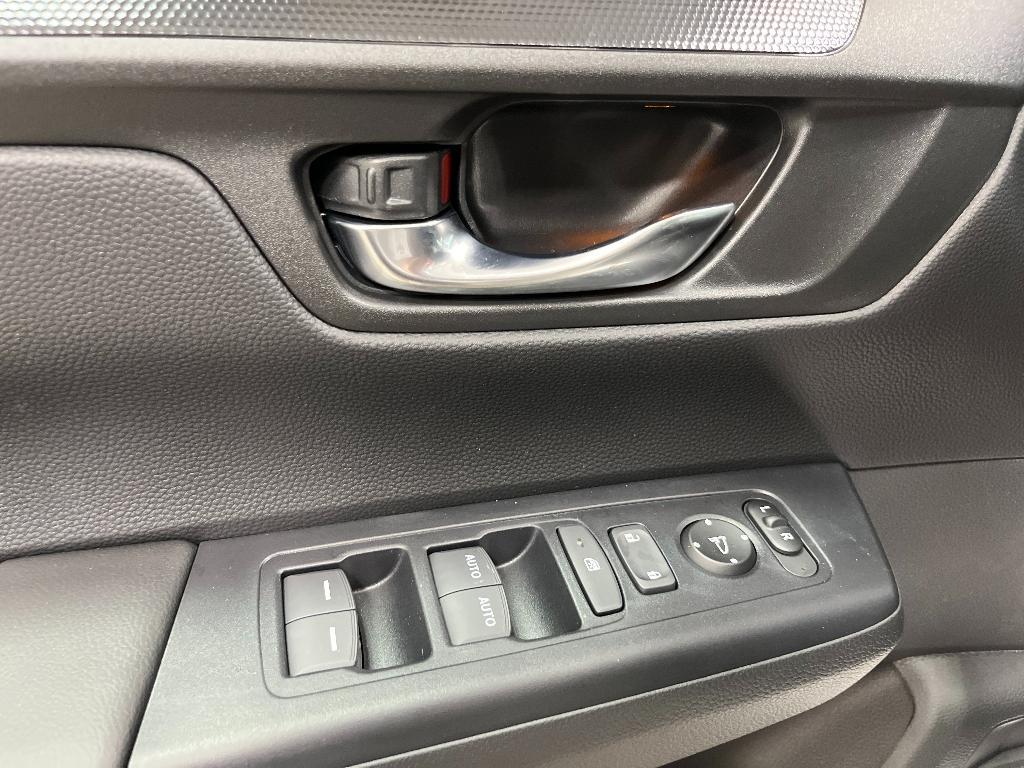 new 2026 Honda CR-V Hybrid car, priced at $40,705