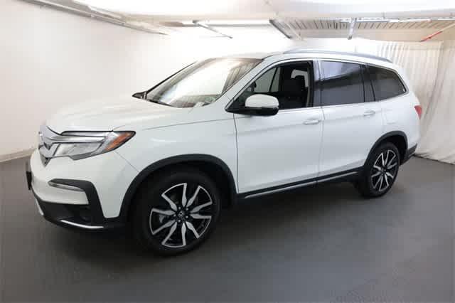 used 2022 Honda Pilot car, priced at $37,605