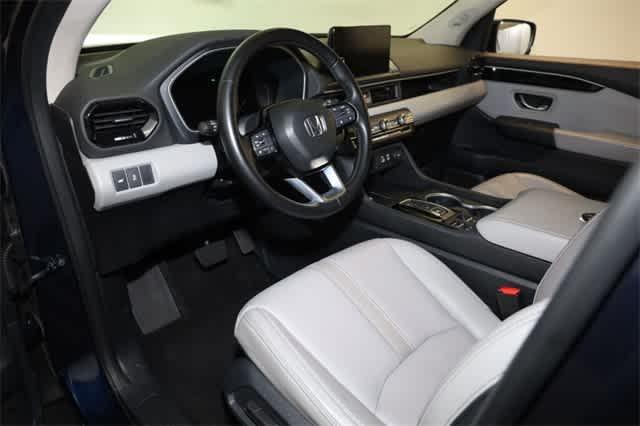 used 2023 Honda Pilot car, priced at $38,738