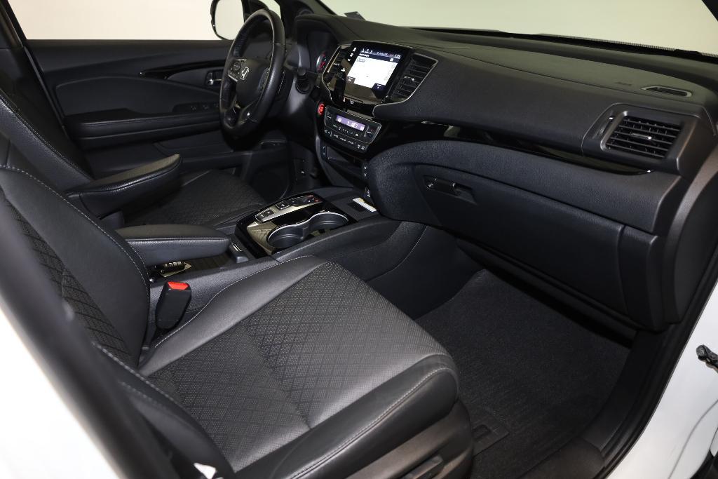 used 2020 Honda Passport car, priced at $26,998