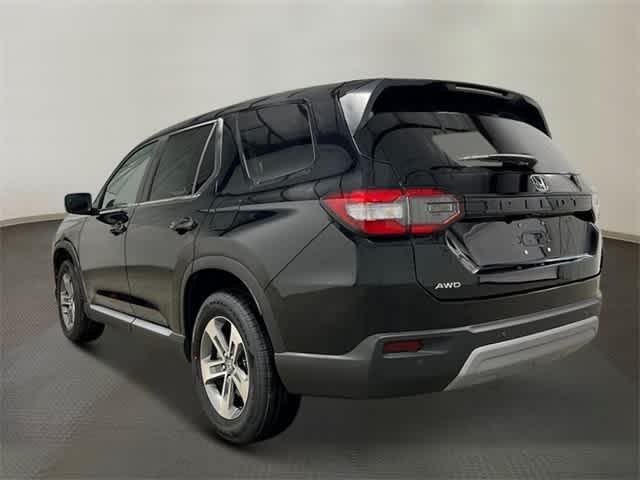 new 2025 Honda Pilot car, priced at $46,995