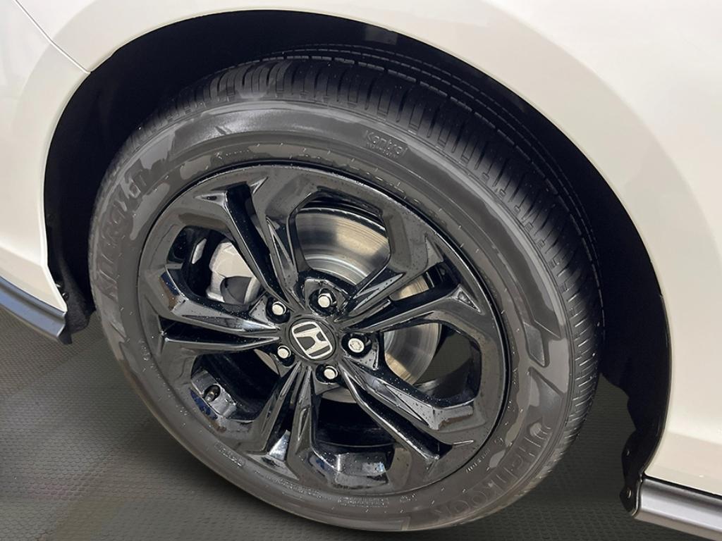 new 2025 Honda Accord car, priced at $32,165