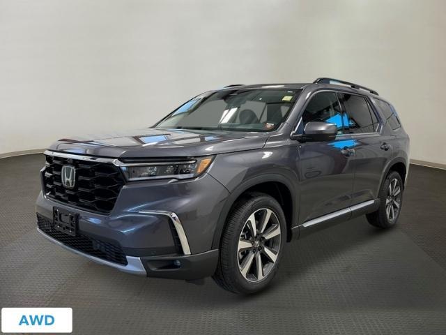 new 2025 Honda Pilot car, priced at $54,475