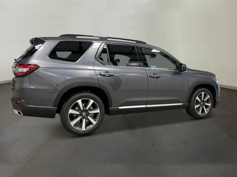 new 2025 Honda Pilot car, priced at $54,475