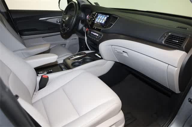 used 2022 Honda Pilot car, priced at $31,953