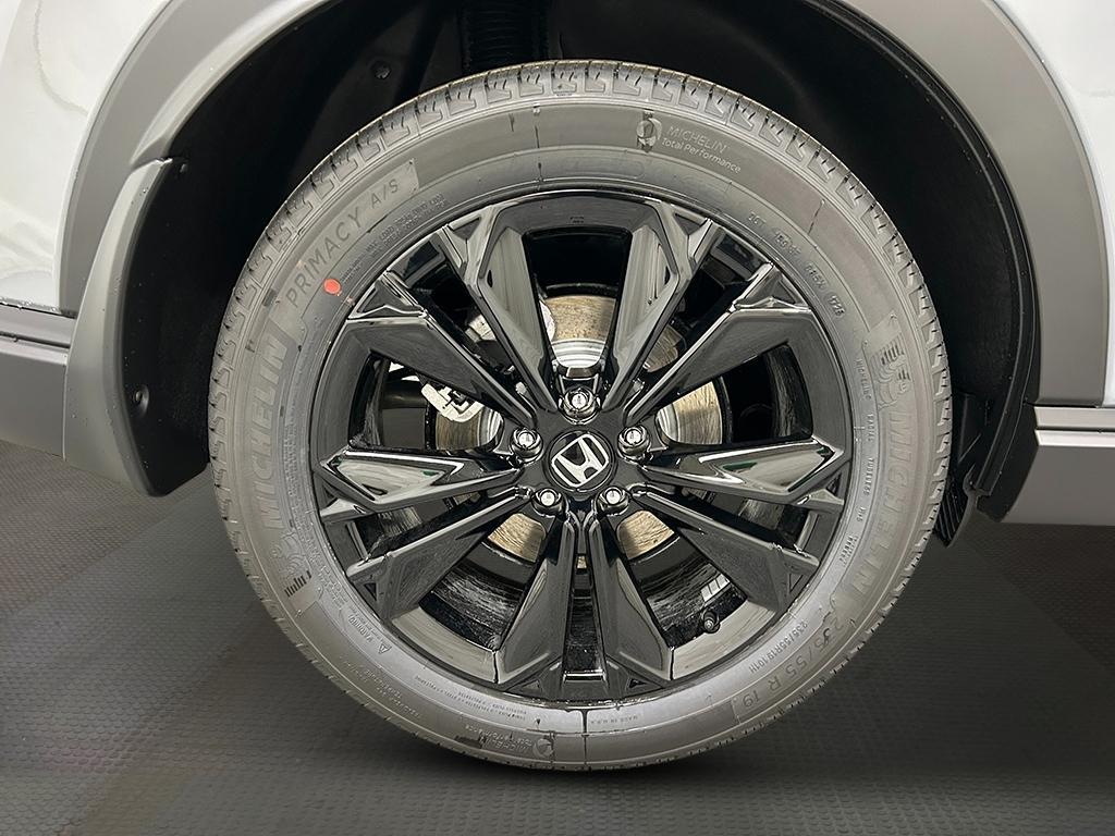 new 2026 Honda CR-V Hybrid car, priced at $44,155