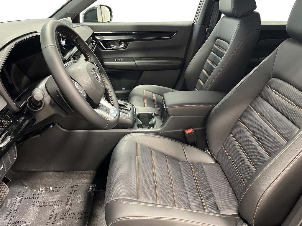 new 2026 Honda CR-V Hybrid car, priced at $44,155