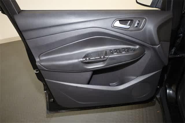 used 2014 Ford Escape car, priced at $5,817