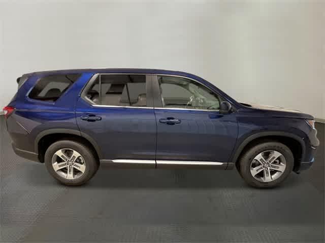 new 2025 Honda Pilot car, priced at $47,095