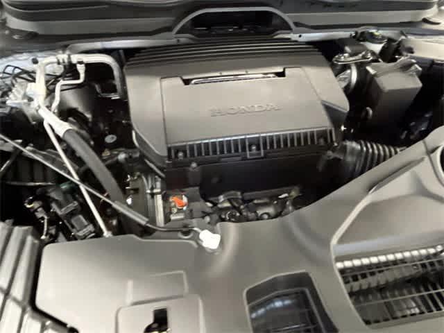 new 2025 Honda Pilot car, priced at $50,895