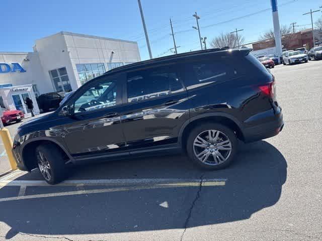 used 2022 Honda Pilot car, priced at $30,995