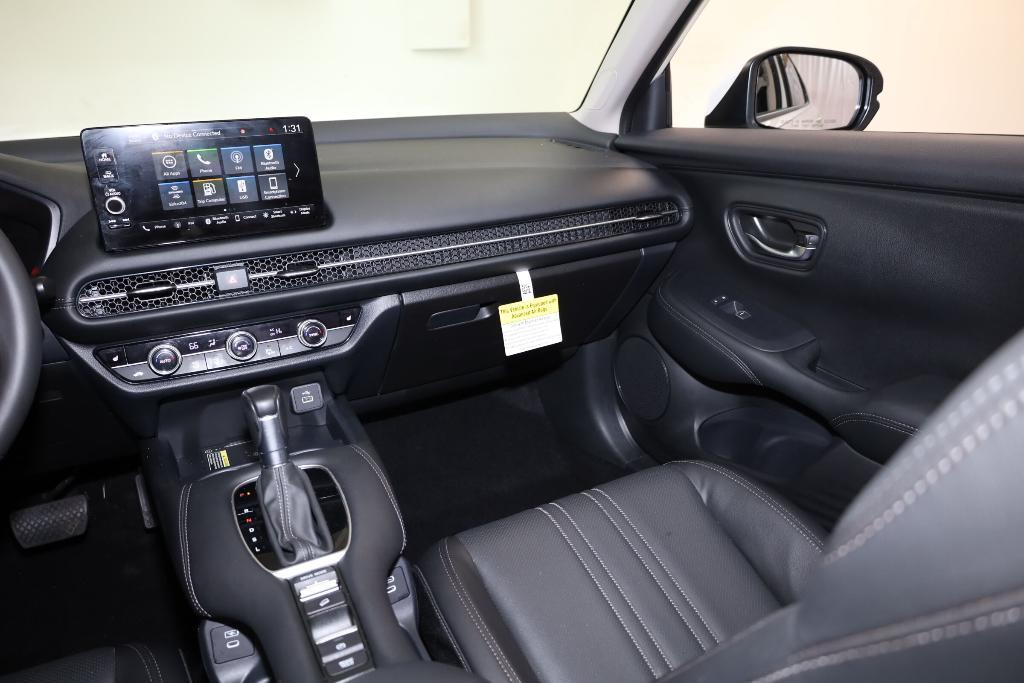 used 2025 Honda HR-V car, priced at $28,928