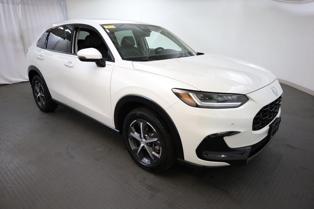 used 2025 Honda HR-V car, priced at $28,928