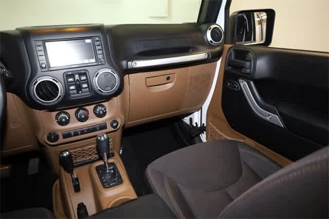 used 2016 Jeep Wrangler Unlimited car, priced at $19,999